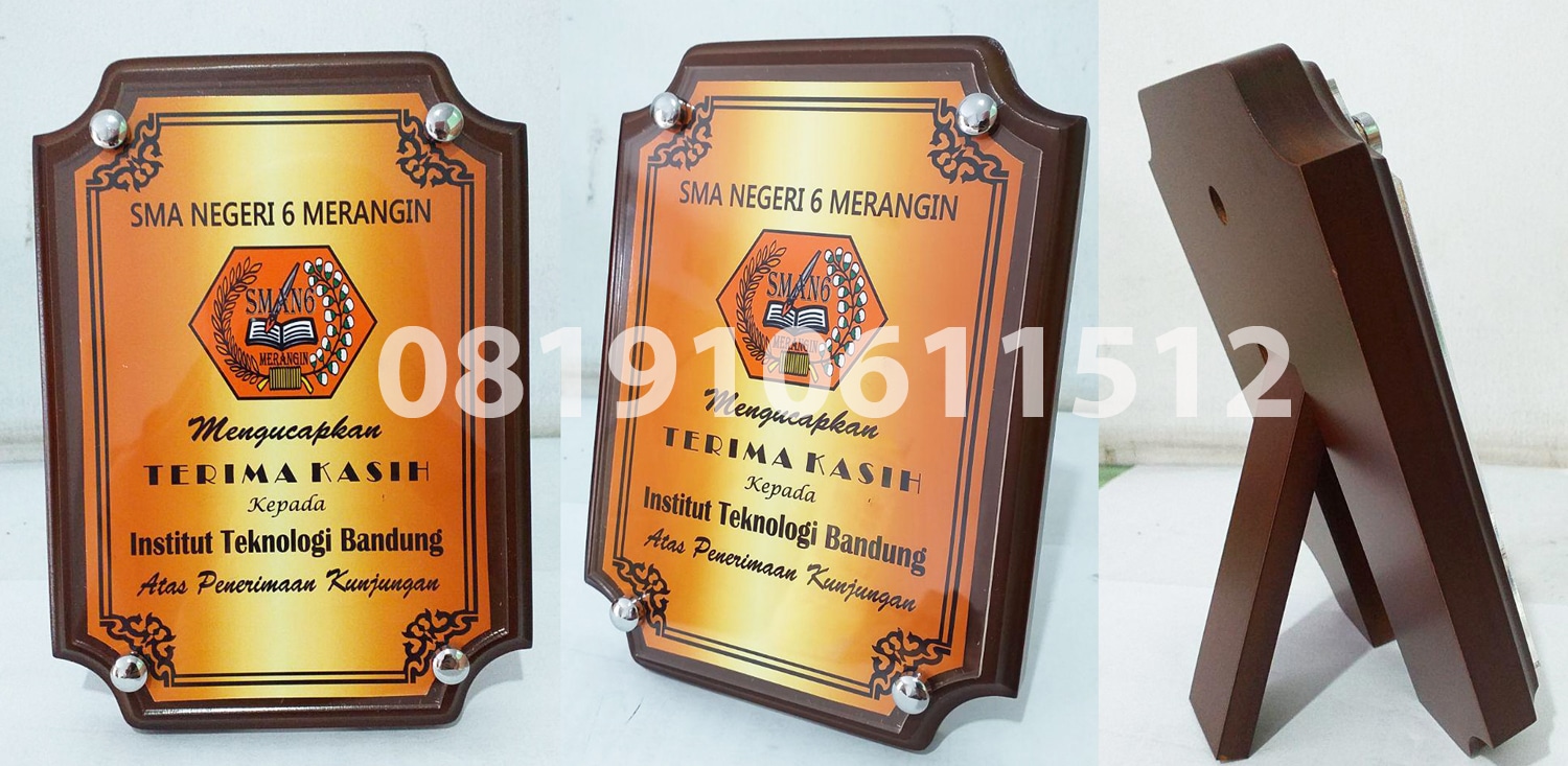 Plakat kayu cepat